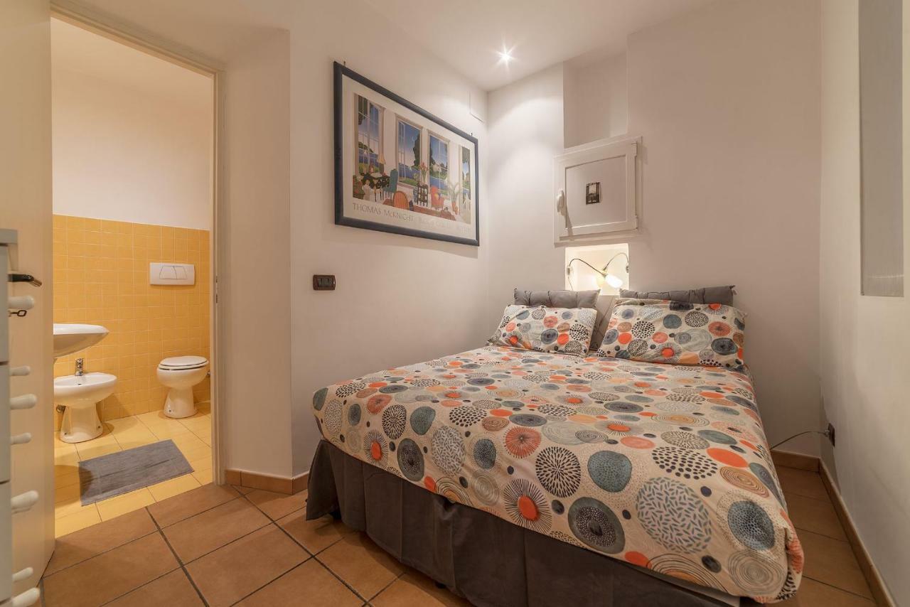 Colosseo & San Clemente Cozy Flat Řím Exteriér fotografie