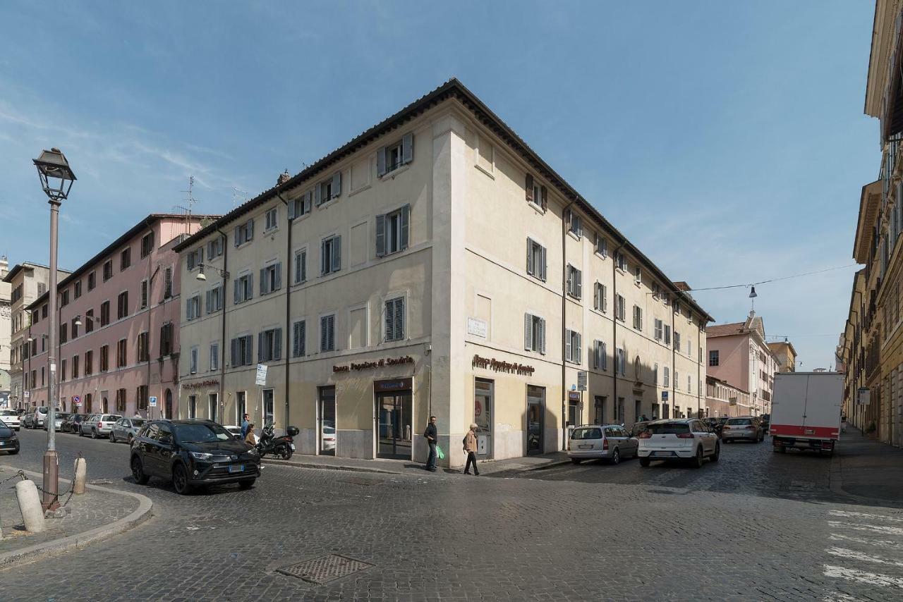 Colosseo & San Clemente Cozy Flat Řím Exteriér fotografie