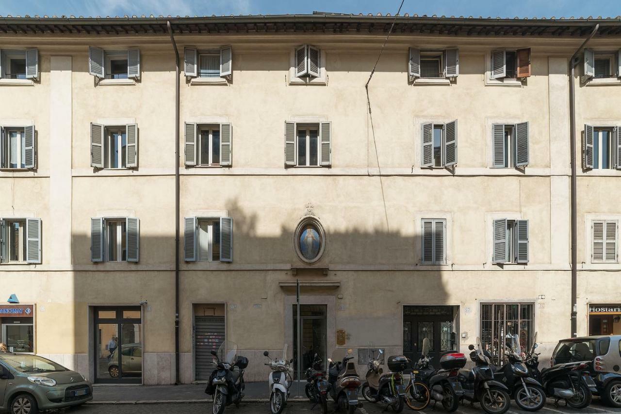 Colosseo & San Clemente Cozy Flat Řím Exteriér fotografie