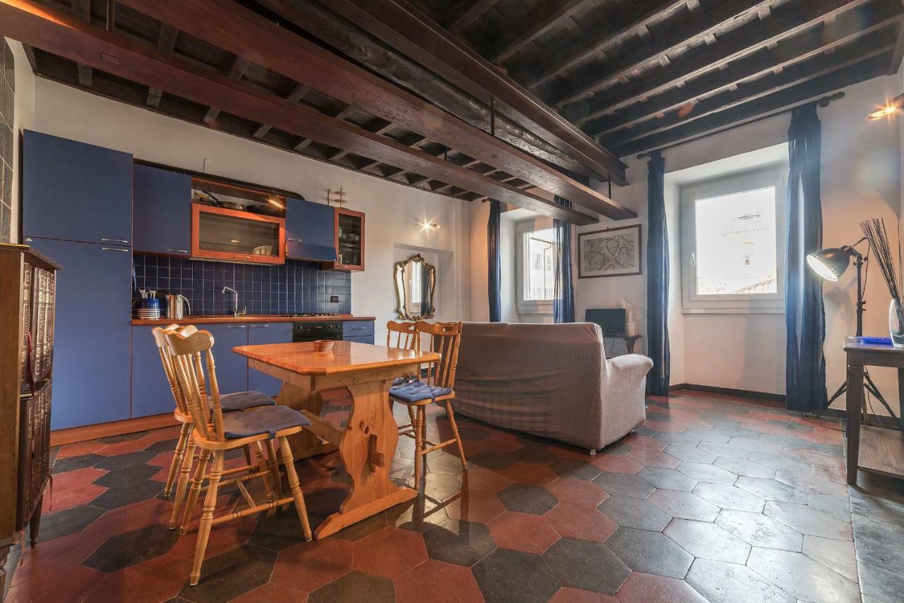 Colosseo & San Clemente Cozy Flat Řím Exteriér fotografie